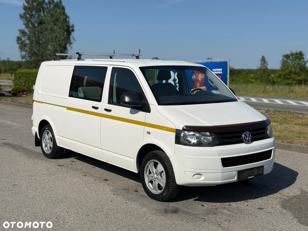 Volkswagen Transporter - 1