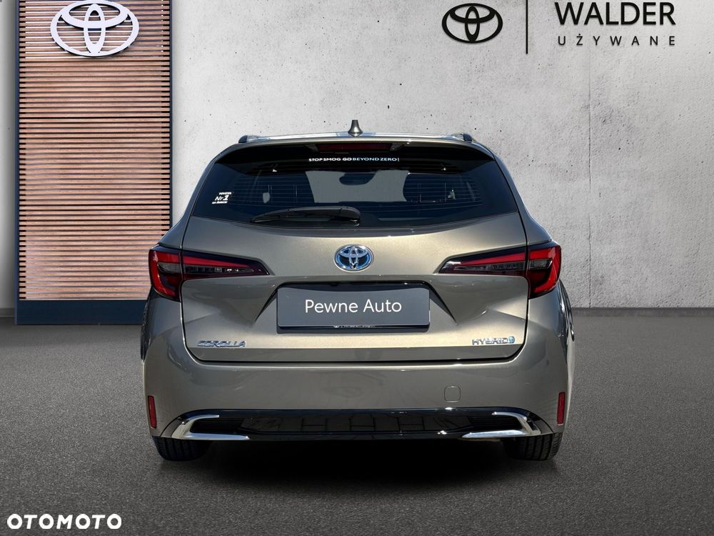 Toyota Corolla 1.8 Hybrid Comfort - 4