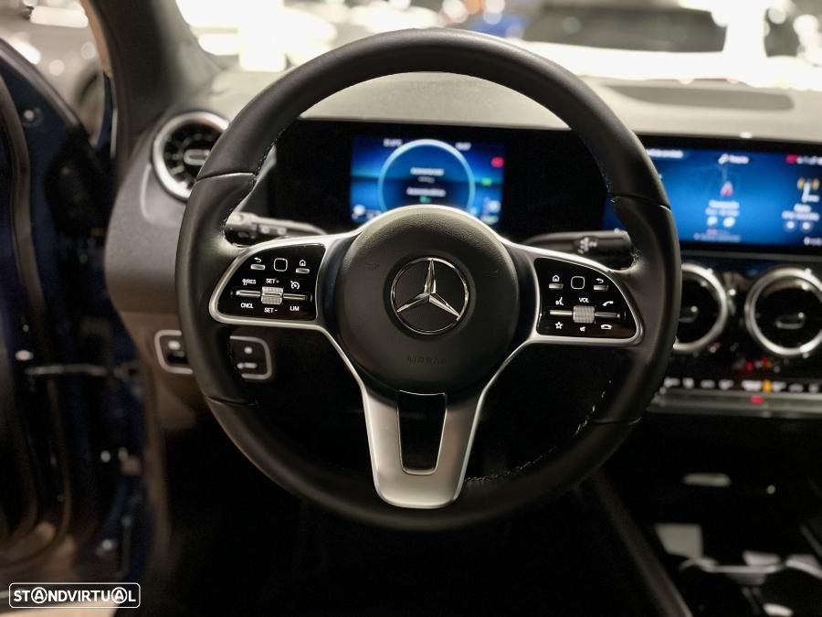 Mercedes-Benz GLA 250 e 8G-DCT Progressive - 11