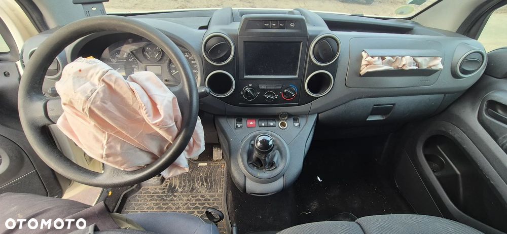 Citroën BERLINGO - 26