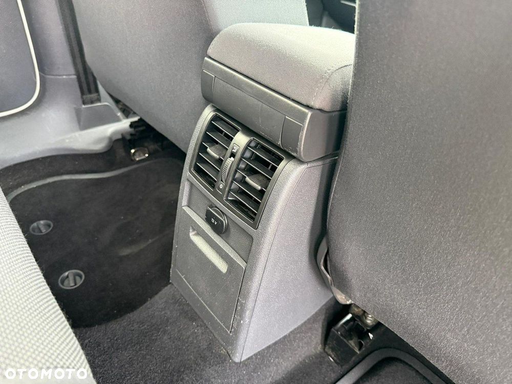 Volkswagen Caddy - 16