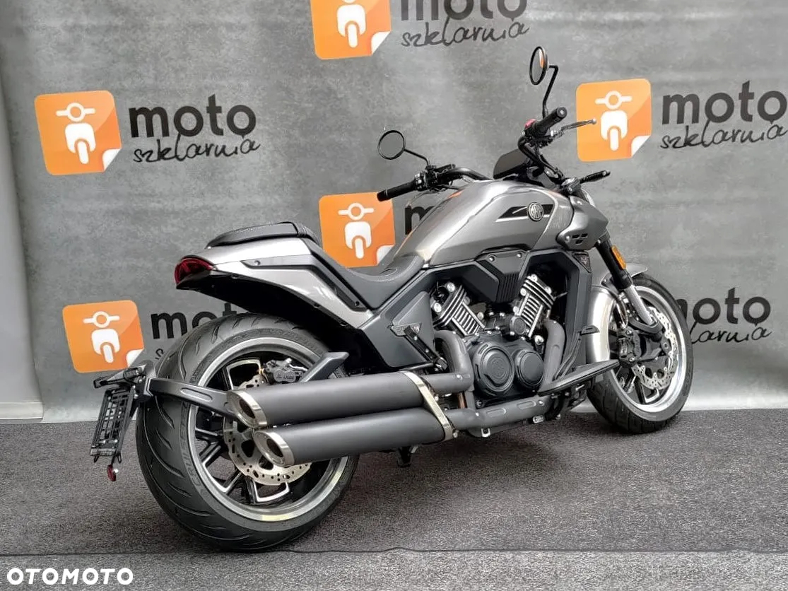 Morbidelli C1002V - 5
