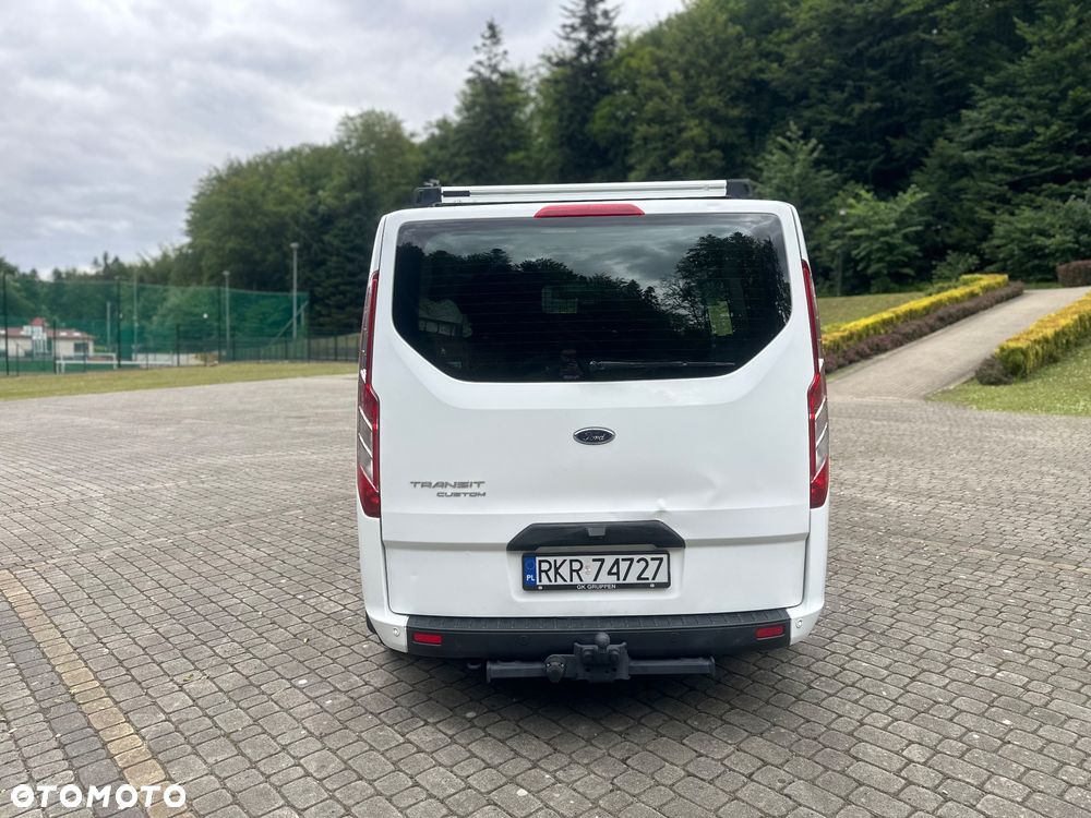 Ford Transit Custom - 8