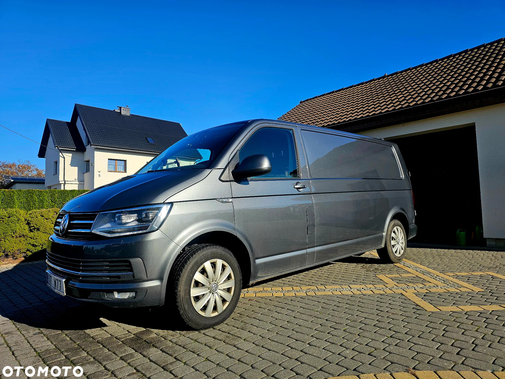 Volkswagen Transporter - 9
