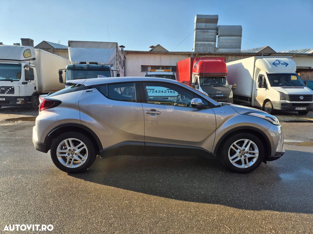 Toyota C-HR Hybrid Business-Edition - 9