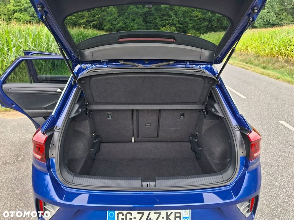 Volkswagen T-Roc - 12