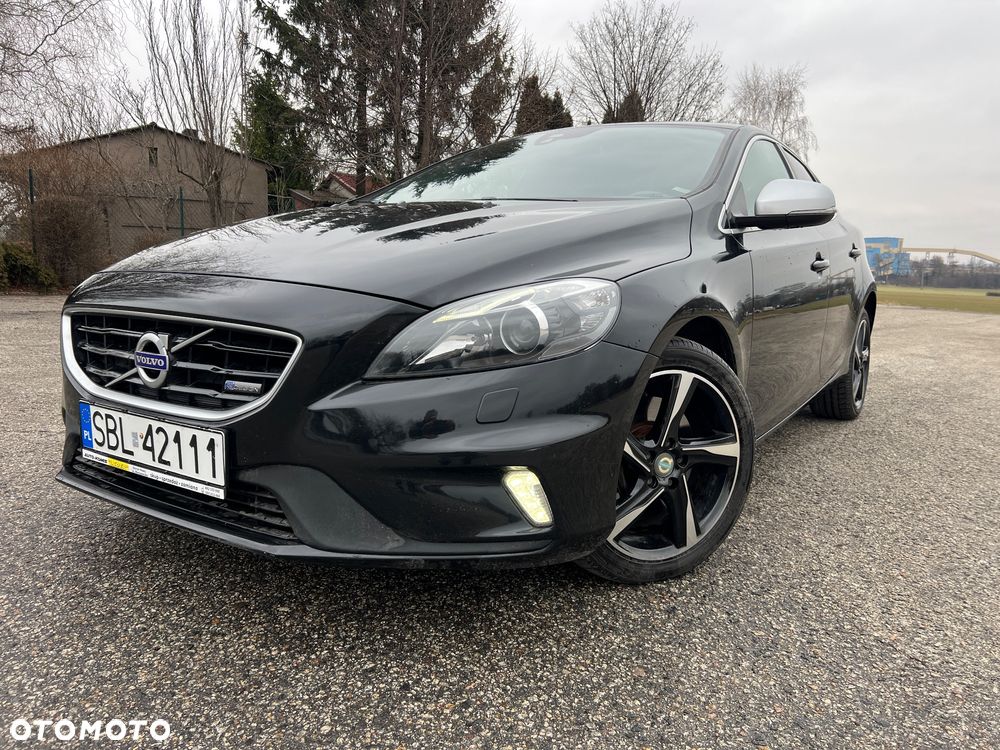 Volvo V40 D3 R Design - 3