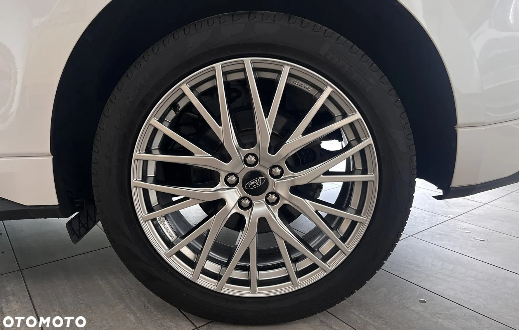 Ford Edge 2.0 TDCi Twin-Turbo 4WD ST-Line - 18