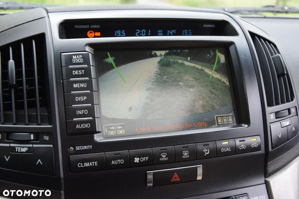 Toyota Land Cruiser LC 4.5 D-4D Prestige - 23