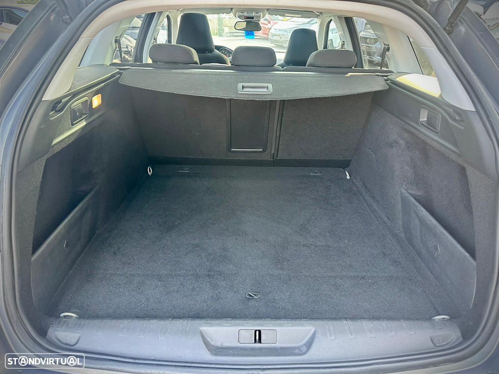 Peugeot 308 SW - 18