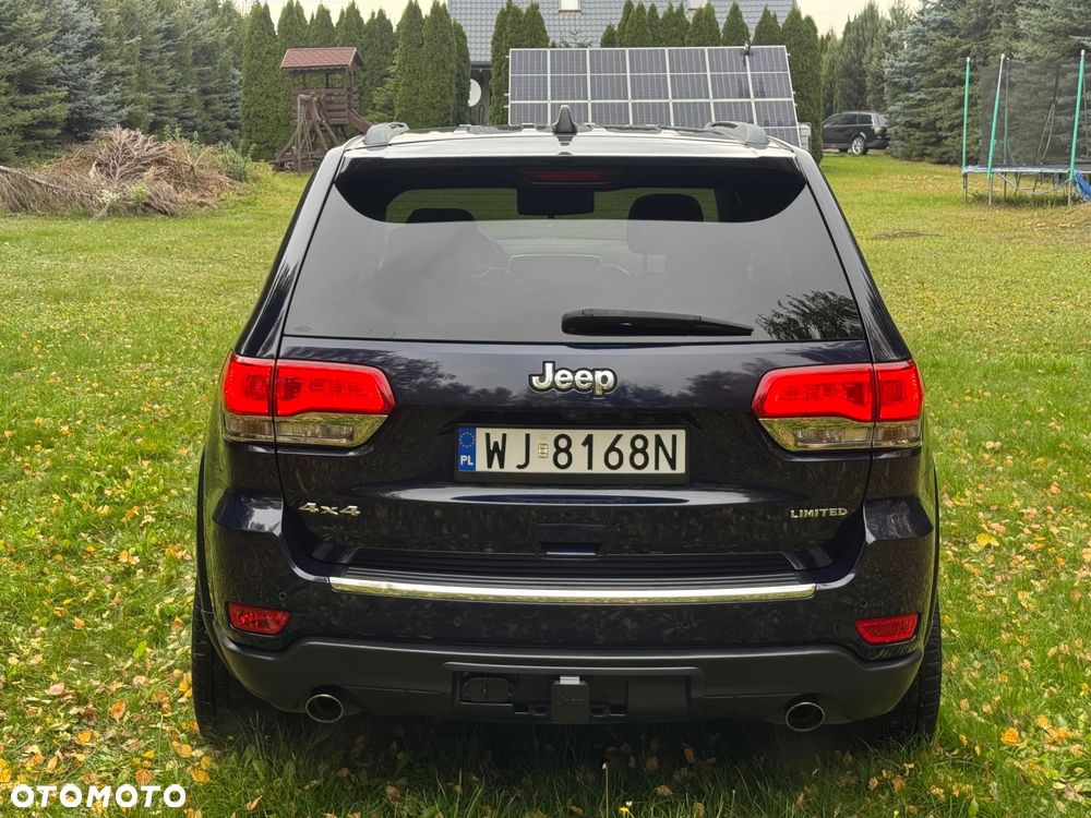 Jeep Grand Cherokee - 17