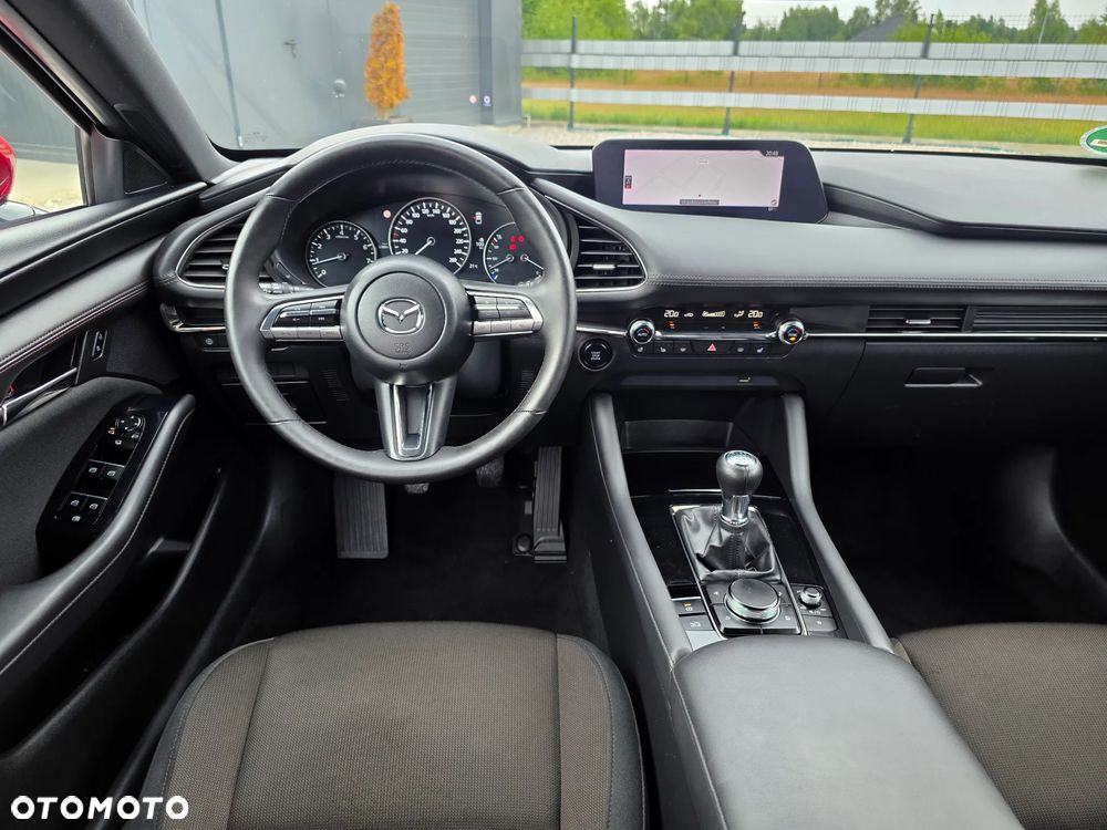Mazda 3 SKYACTIV-G 2.0 M-Hybrid SELECTION - 28