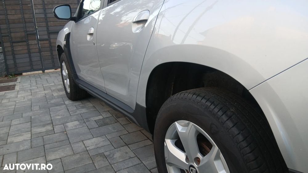Dacia Duster 1.5 dCi 4x4 Prestige - 8
