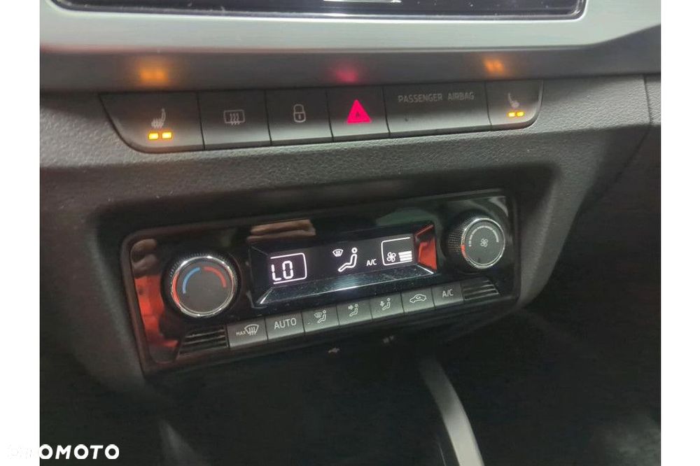 Skoda Fabia 1.0 TSI Ambition Plus - 9