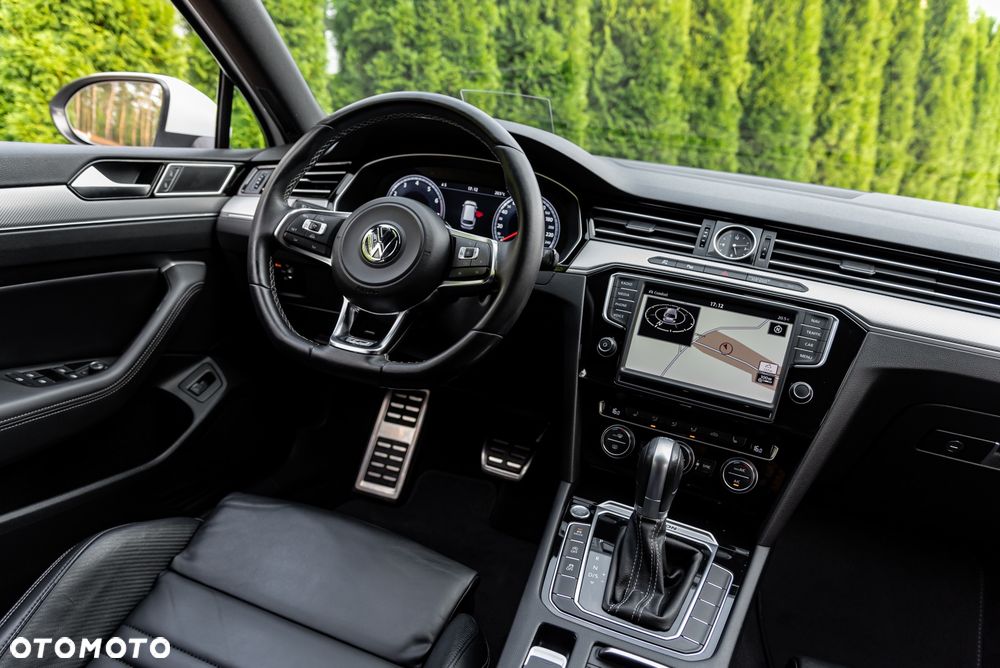 Volkswagen Passat Variant 2.0 TSI (BlueMotion Technology) 4Motion DSG Highline - 29