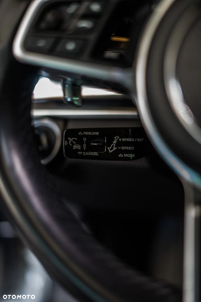 Porsche Panamera 4S Diesel - 9