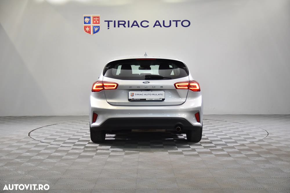 Ford Focus - 5