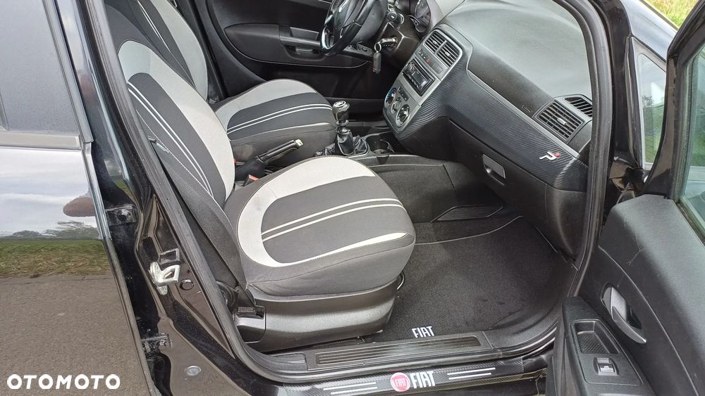 Fiat Grande Punto - 19