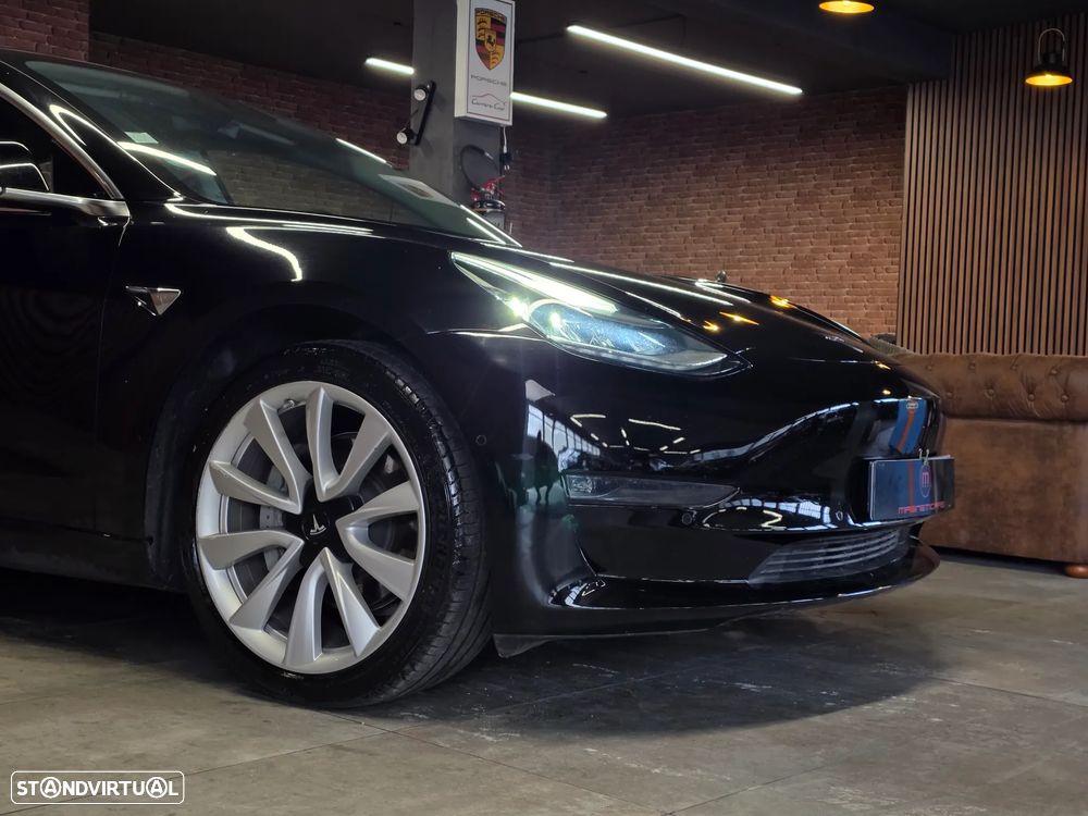 Tesla Model 3 Long Range AWD Dual Motor - 30