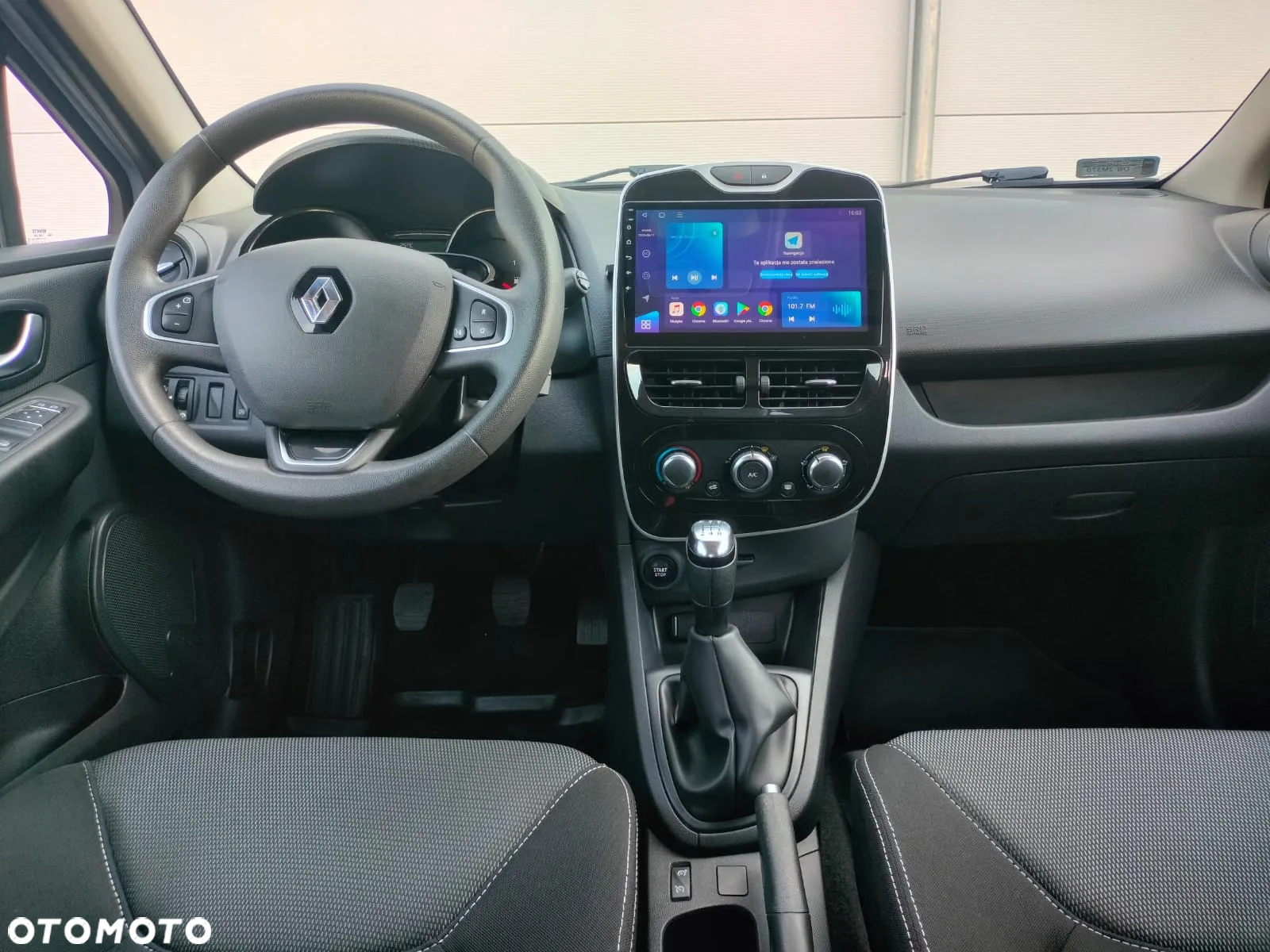 Renault Clio 1.5 dCi Business - 26