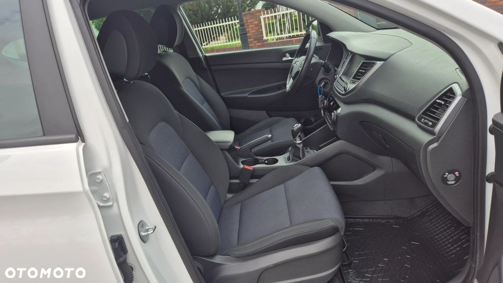 Hyundai Tucson 1.6 Turbo 4WD Premium - 12