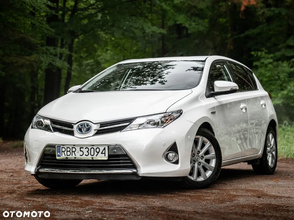 Toyota Auris - 1