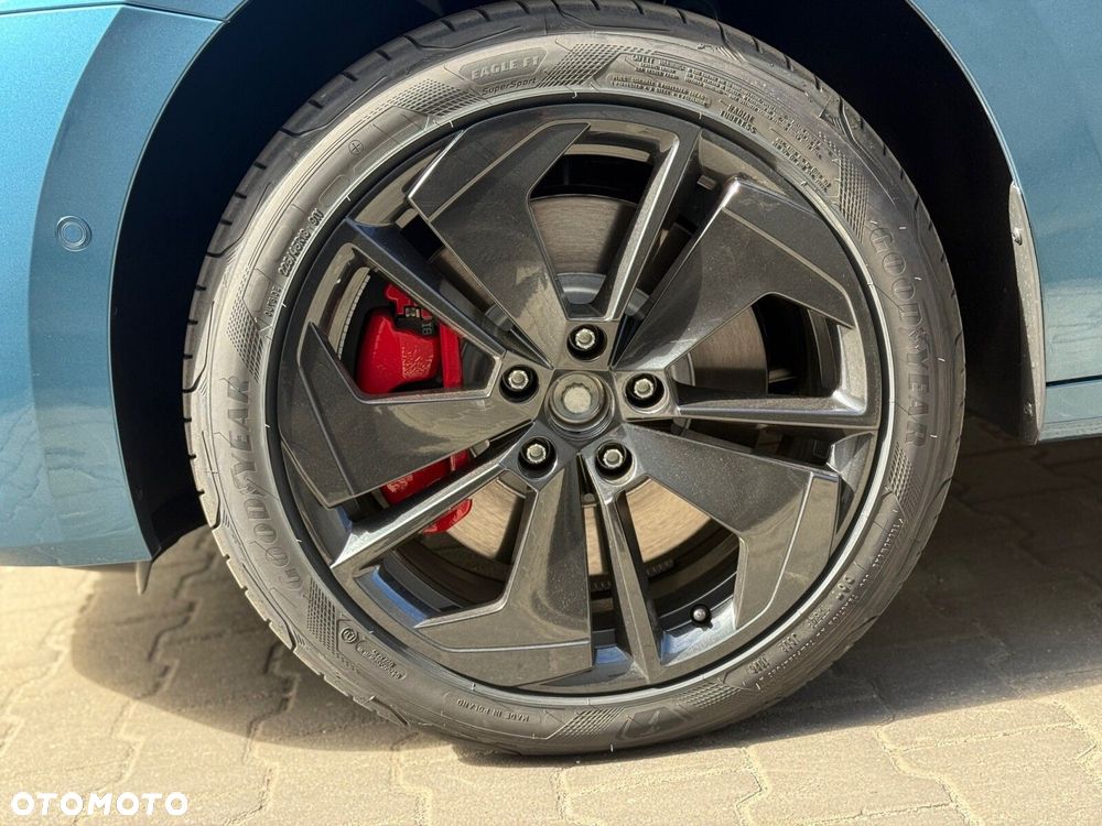 Skoda Octavia 2.0 TSI RS DSG - 37