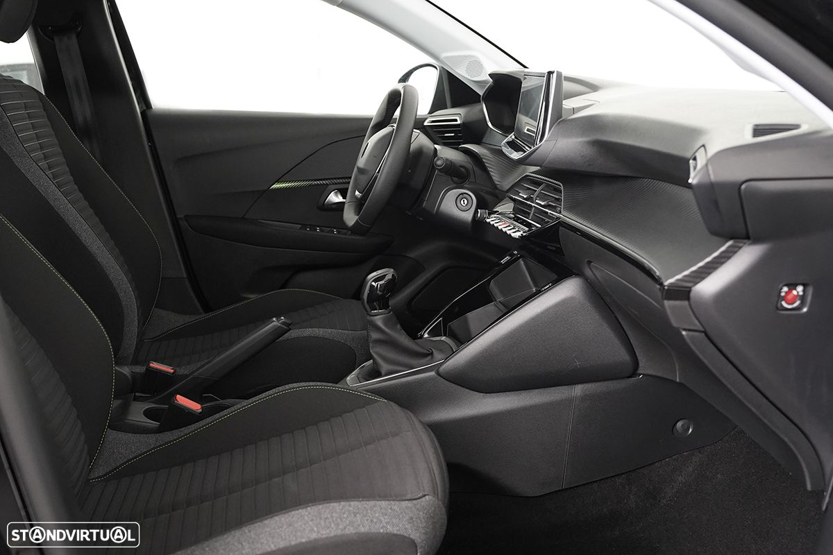 Peugeot 208 1.2 PureTech Active - 22