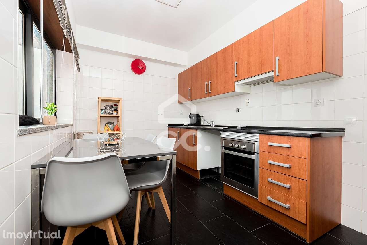 Apartamento T2 de Rés do Chão c/ Varanda e Lugar de Garagem | Villas d - Grande imagem: 3/34