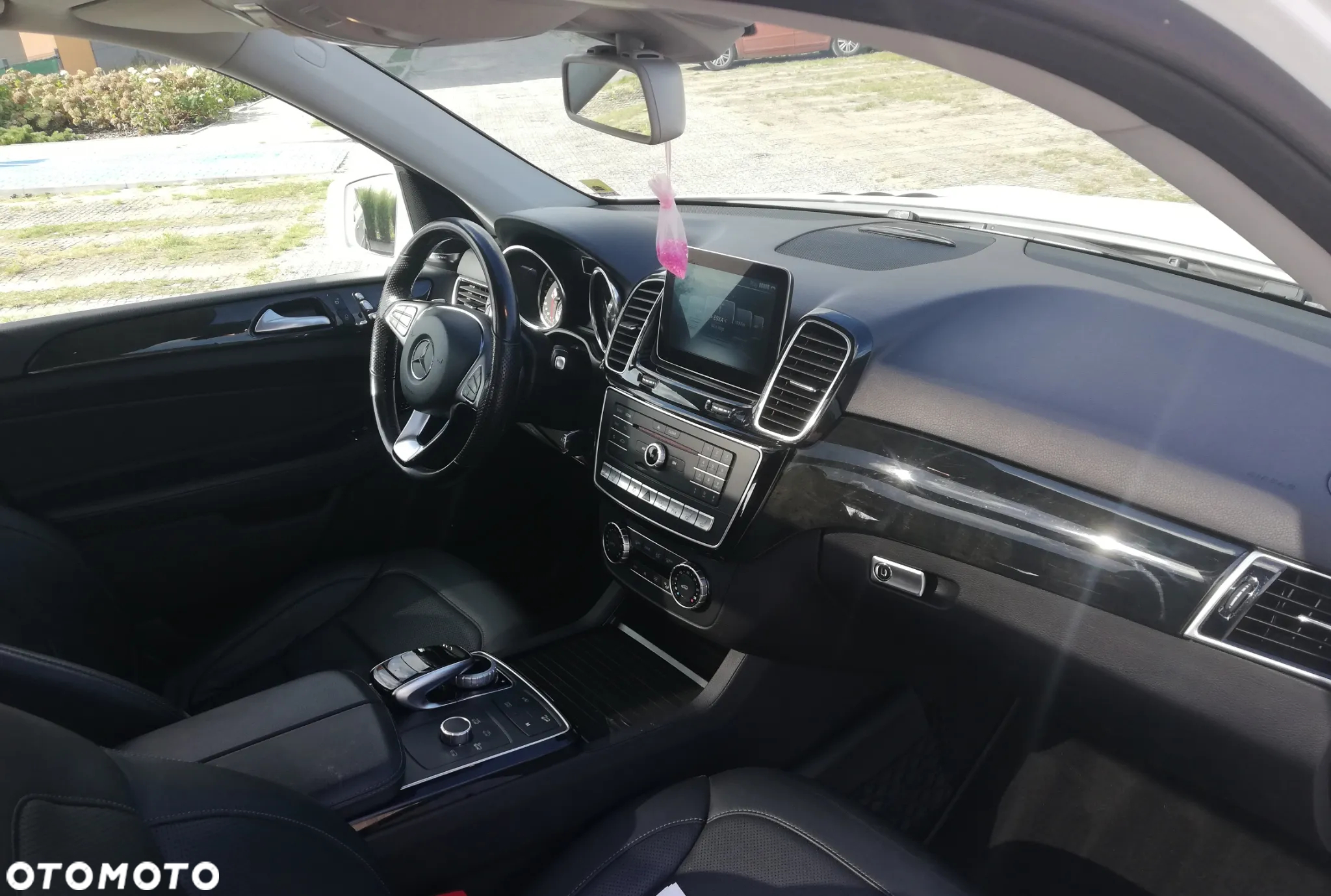 Mercedes-Benz GLE 350 d 4-Matic - 4