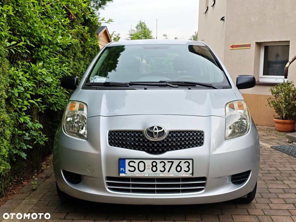 Toyota Yaris 1.0 Luna A/C - 9