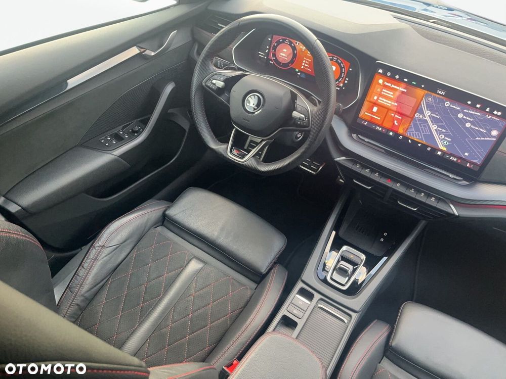 Skoda Octavia 2.0 TSI RS DSG - 35