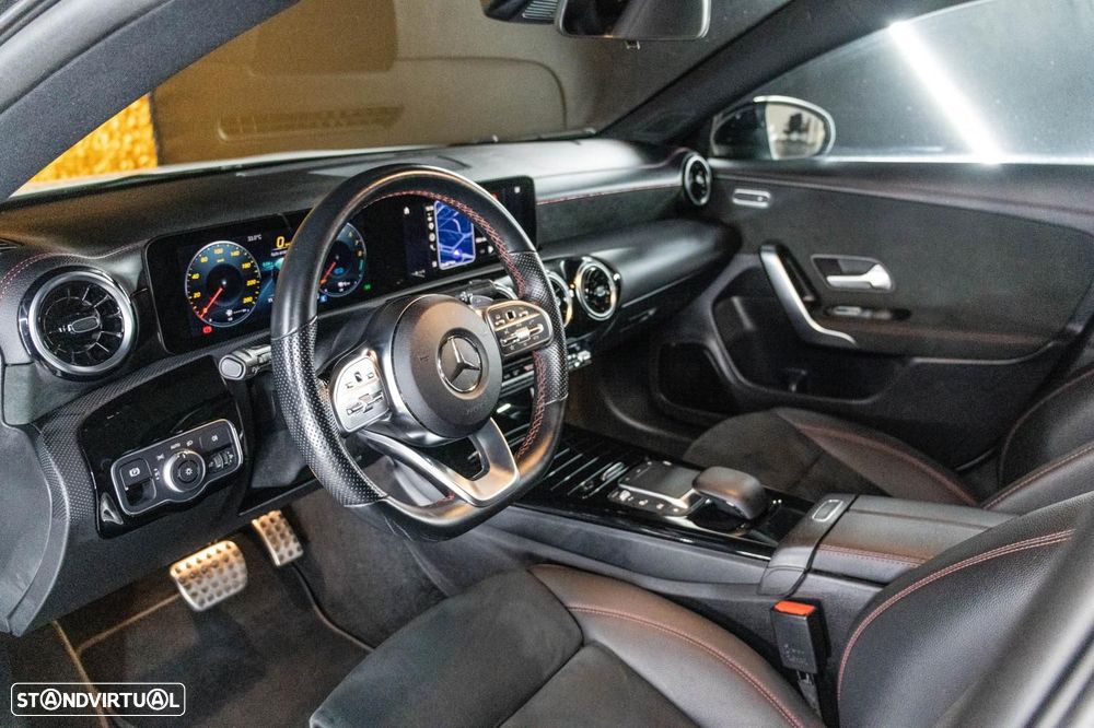 Mercedes-Benz CLA 250 e Shooting Brake AMG Line - 25