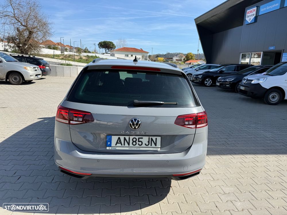 VW Passat Variant 2.0 TDi Business DSG - 7