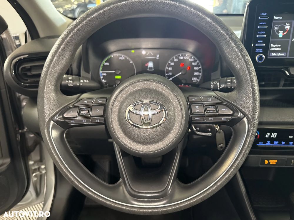 Toyota Yaris - 17