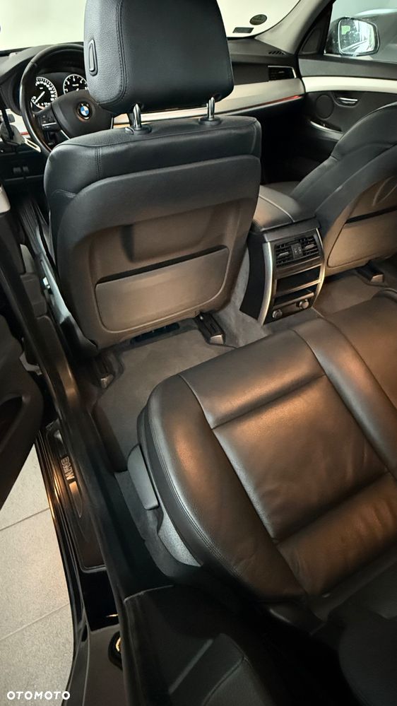 BMW Seria 5 - 22