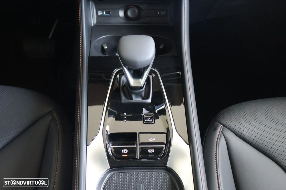 MG HS 1.5 Plug-in Hybrid Luxury - 29