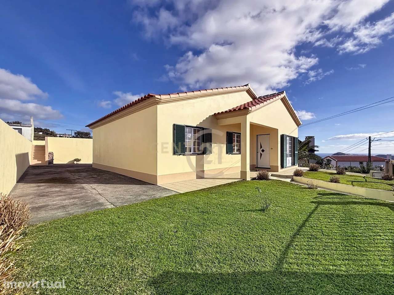 Moradia Rés do Chão T3 em Posto Santo, Angra do Heroísmo - Grande imagem: 2/14