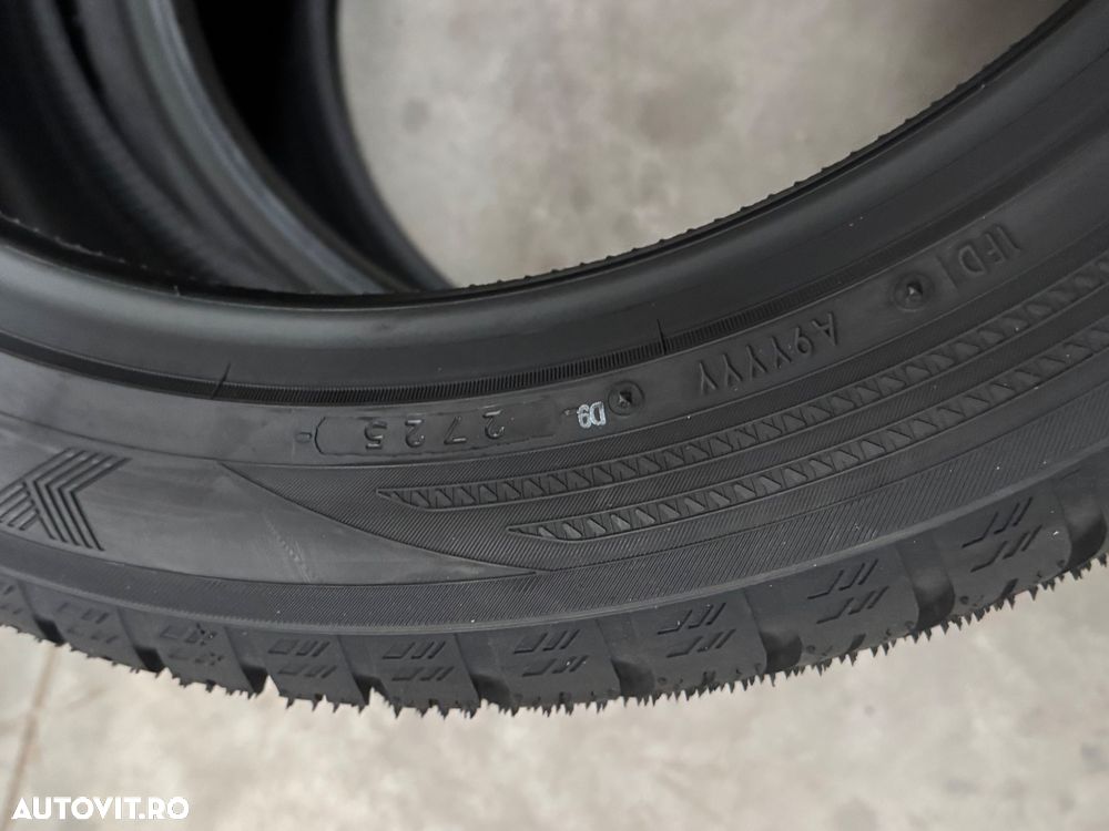 Vând 4 anvelope 255/45/20 Yokohama de iarnă noi - 4