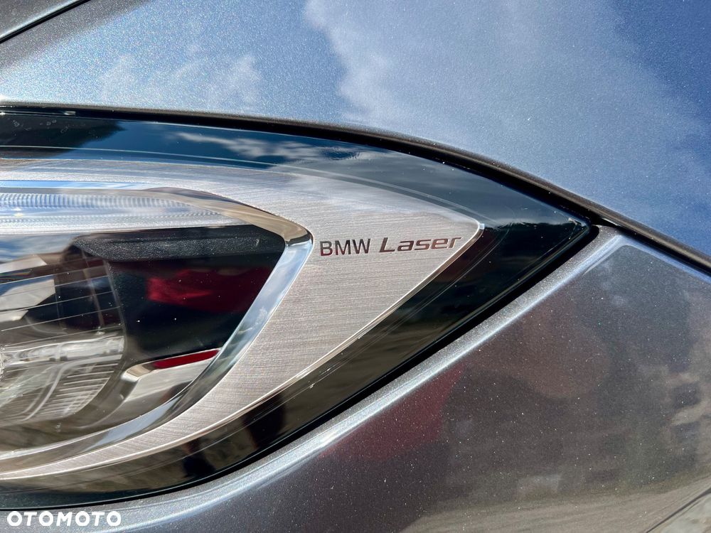 BMW Seria 3 330e PHEV xDrive - 20