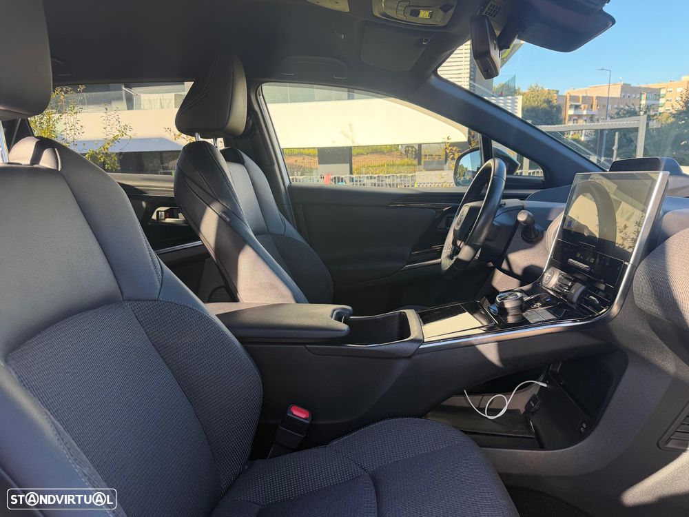 Toyota bZ4X 71,4 kWh Exclusive - 9