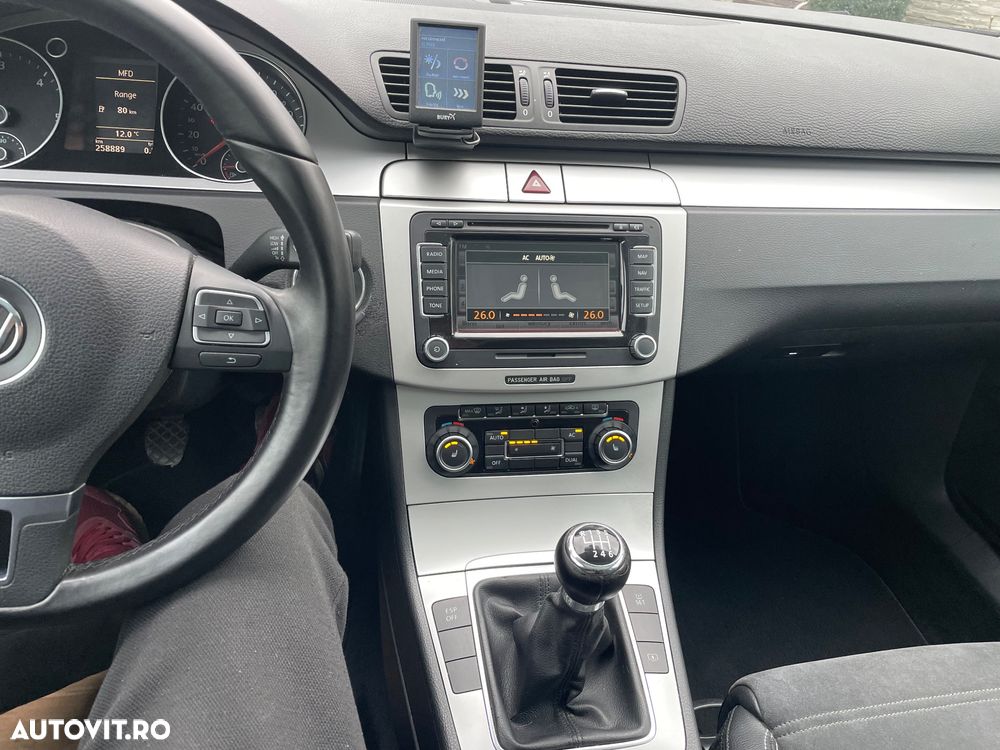 Volkswagen Passat CC - 23