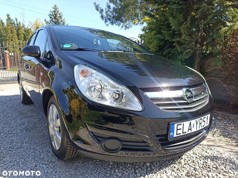 Opel Corsa - 1
