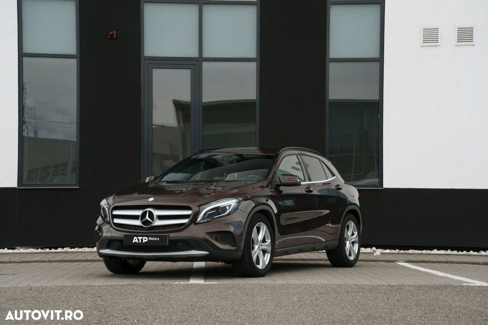 Mercedes-Benz GLA - 2