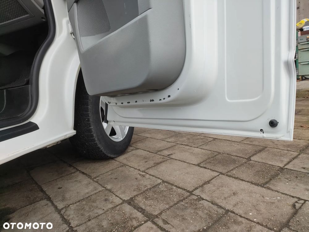 Volkswagen Transporter - 31
