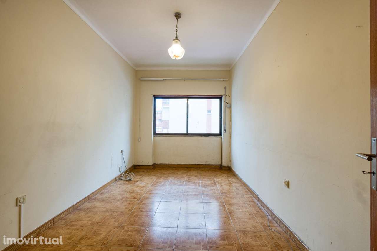 Apartamento T3 | 93 m2 | Excelente Oportunidade | Barreiro - Grande imagem: 2/28