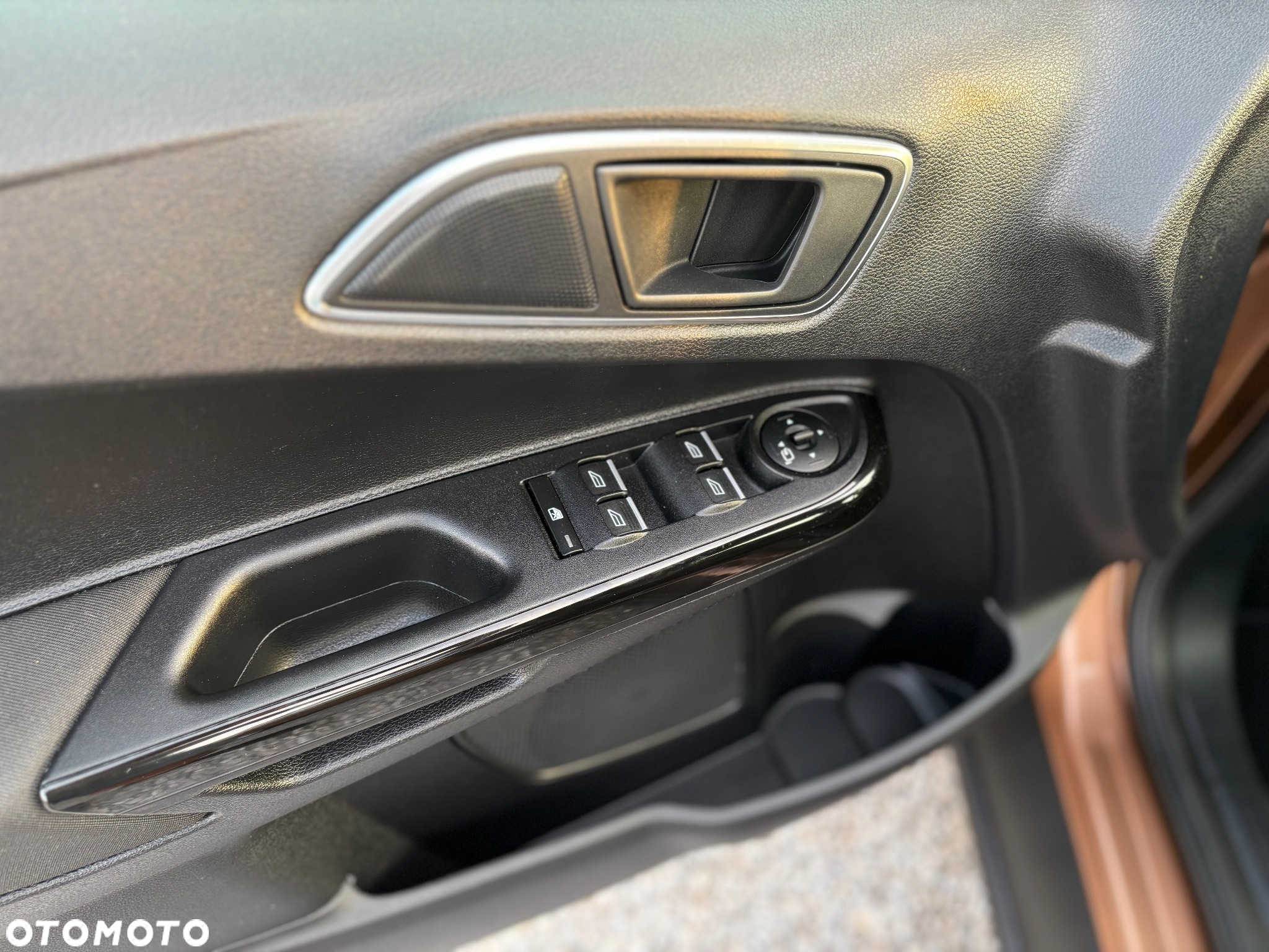 Ford B-MAX - 8