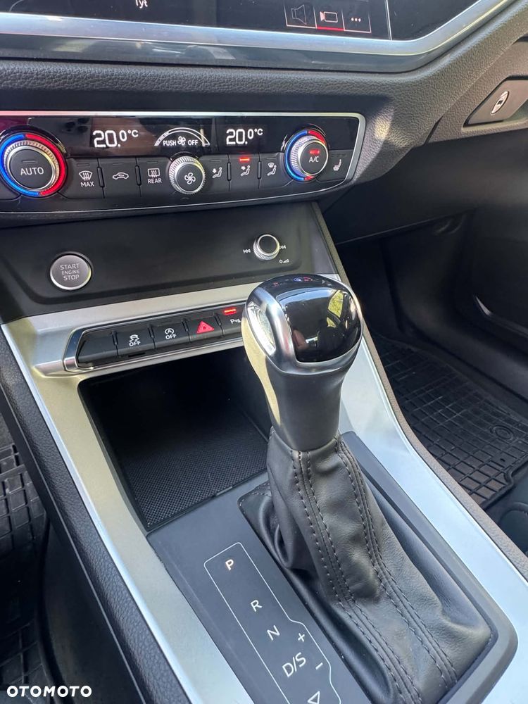 Audi Q3 2.0 TDI S tronic - 14
