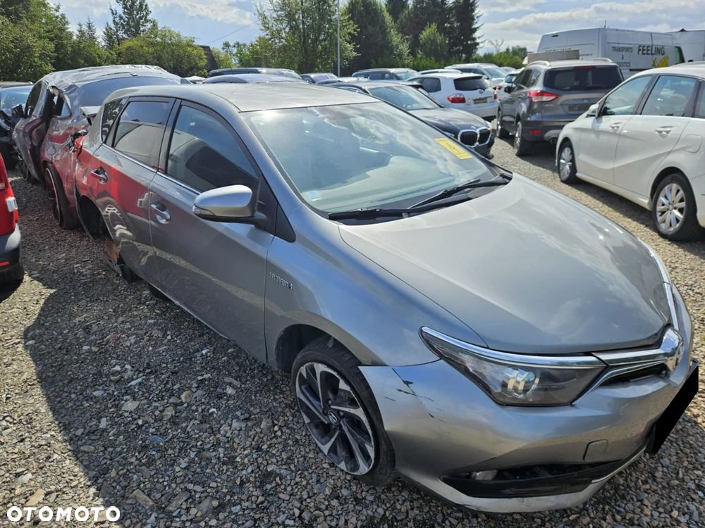 Toyota Auris 1.8 VVT-i Hybrid Automatik Design Edition - 10