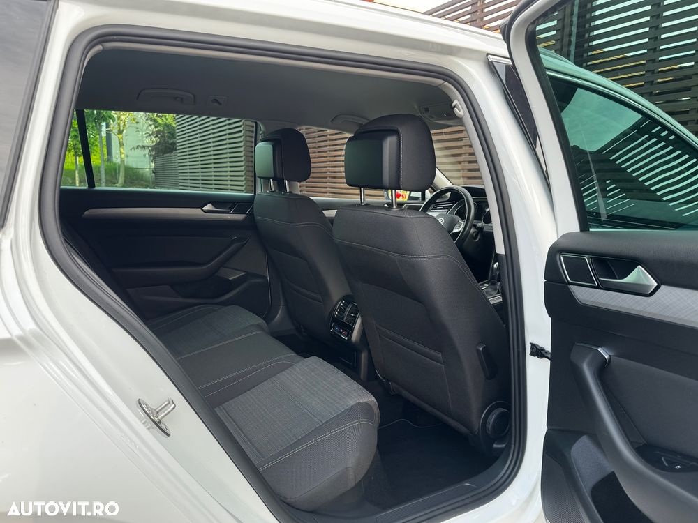 Volkswagen Passat 2.0 TDI DSG Comfortline - 16